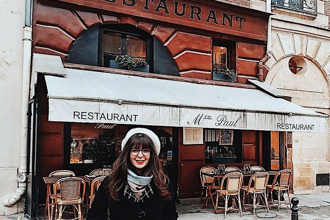 Private Paris Night Tour - with Magic City Lights and Local Vibes - Place de la Concorde: Boutique Glow and a View of the City’s Rhythm