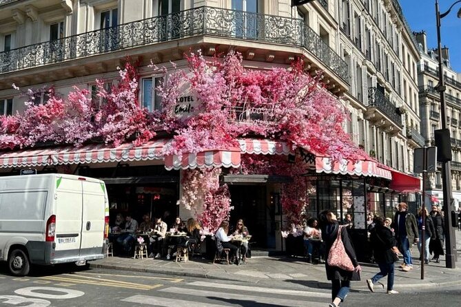 Private Parisian Food Tour in Charming Neighborhood Le Marais - Pacing and what to expect from a 3-hour walk