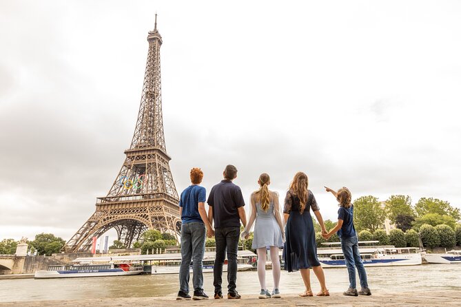 Private Professional Photoshoot in Paris - Fraser Vincent Photography: comfort, confidence, and clearer direction