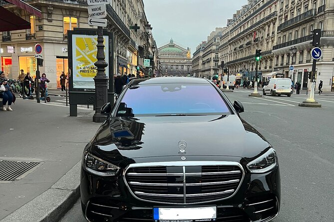 Private round trip transfer from/to Paris airports - From Plane Door to Van: The Real Point of This Transfer