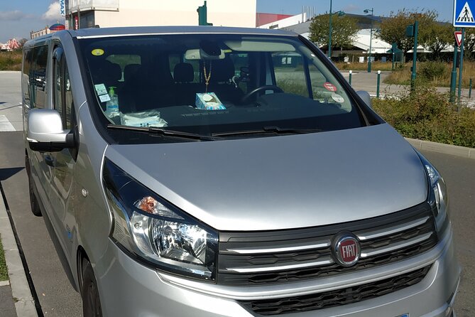 Private round trip transfer from/to PARIS <=> DISNEYLAND - Price and Value: When This Private Transfer Makes Sense
