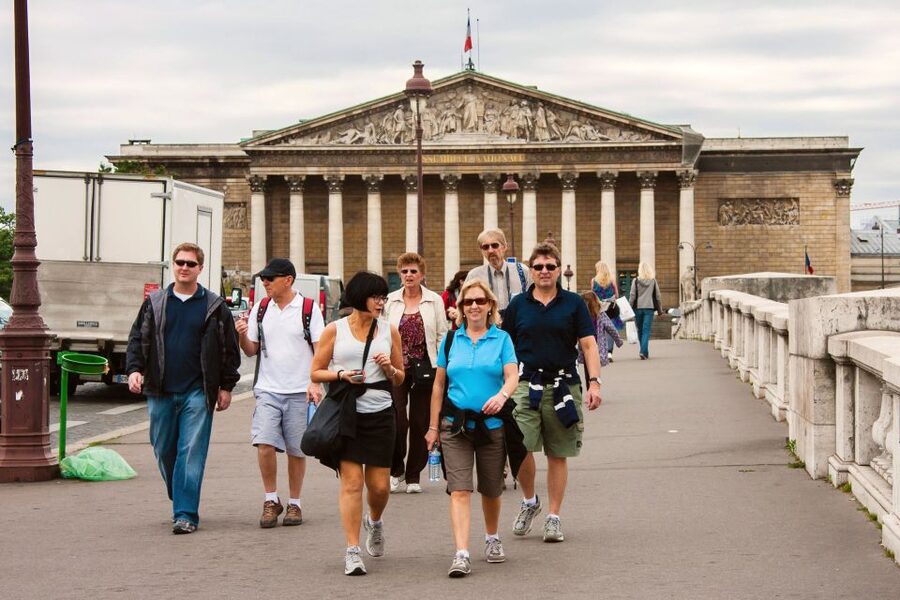 Private Secrets of Paris Bike Tour - The Ride Itself: Distance, Hills, and Cars