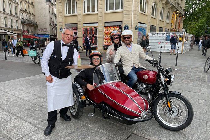 Private Sidecar Tour of Montmartre : Off the Beaten Path - Le Moulin de la Galette: from mill tragedy to festive legend