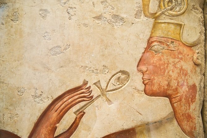 Private tour Louvre By night - Mona Lisa, Da Vinci Code legends, and how your guide makes it stick