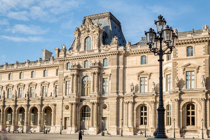 Private Tour Louvre Museum - The Louvre’s size is the real challenge—and a private plan solves it