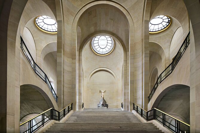 Private Tour Louvre Museum - Price and value: $300.50 per person with admission included