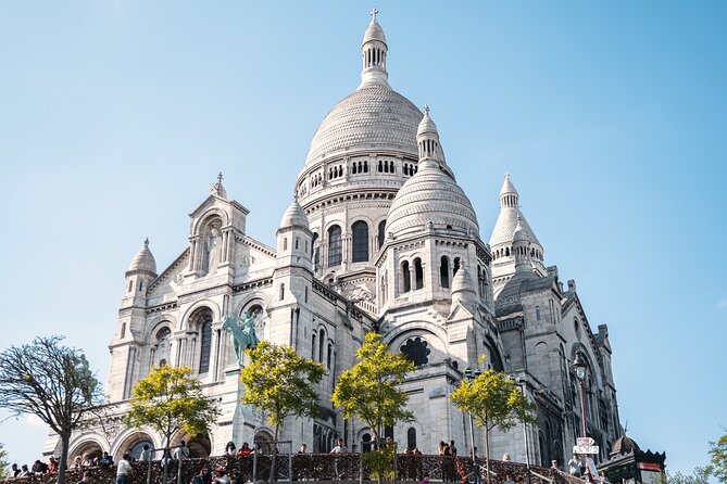 Private Tour of Montmartre in a Citroën Classic - A Classic Citroën Changes How You See Montmartre