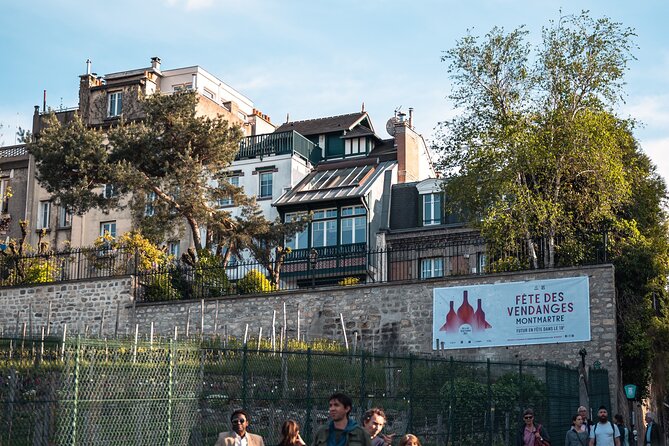 Private Tour of Montmartre in a Citroën Classic - Meeting Point on Rue du Cardinal Dubois: Avoid the First-Day Stress