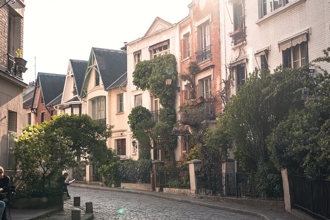 Private Tour of Montmartre in a Citroën Classic - Who Should Book This Tour (and Who Should Skip It)