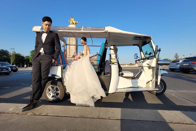 Private Tour of Paris in Tuktuk - What “5 Minutes” Really Means at Each Landmark