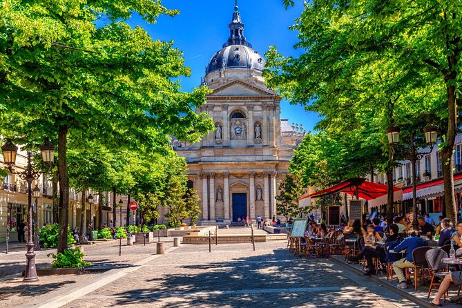 Private Tour with Tickets to the Louvre Museum & Crepes - Notre-Dame Area and Hôtel de Ville: Classic Paris Icons, Positioned for Great Walking