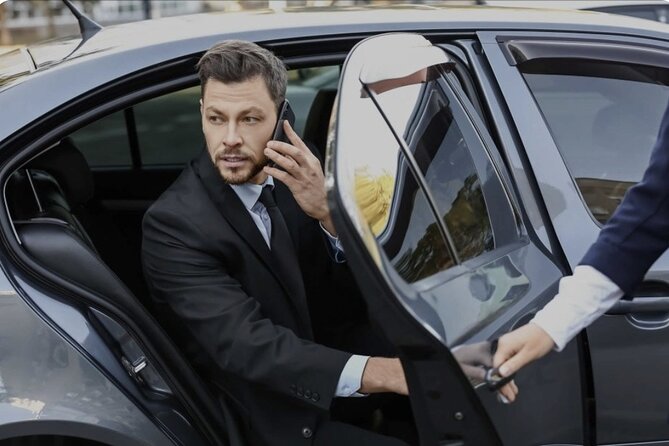 Private Transfer from CDG or Orly Airport to Paris or Disneyland - Riding time from 30 minutes to 1.5 hours: planning it realistically
