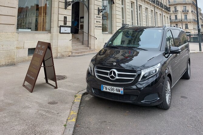 Private transfer from CDG or ORY airport to DisneyLand Paris - Airport-to-Disneyland Paris in 30–50 minutes: what that timing really means