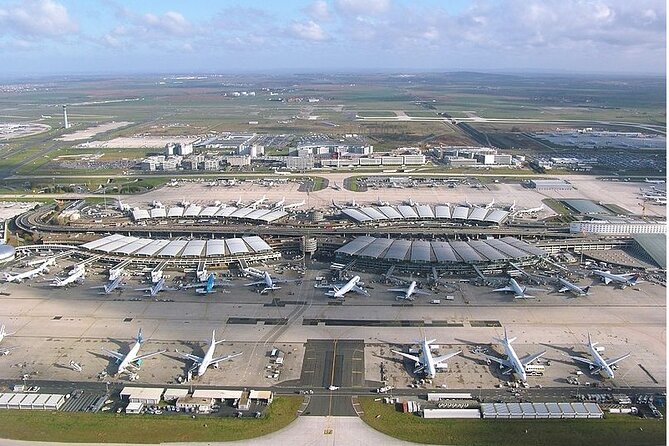 Private Transfer from Charle de Gaulle Airport to Paris - Why a private arrival transfer from CDG is worth it