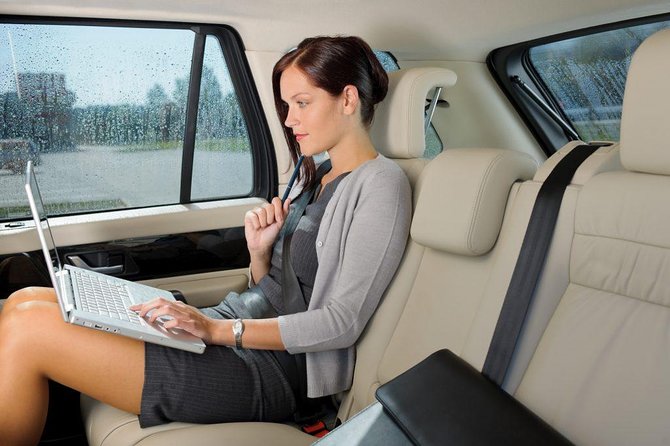 Private transfer from Charles de Gaulle airport to Paris: Premium Service - Why This Premium CDG-to-Paris Transfer Feels Worth It