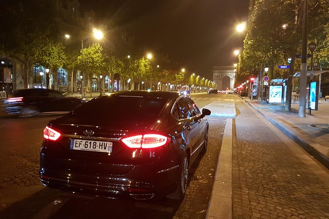 Private transfer from Charles de Gaulle airport to Paris: Premium Service - Who Should Book This Transfer?