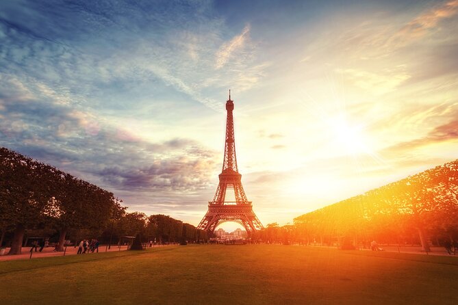 Private Van or Sedan Transfer: Paris ↔ CDG/Orly (One-Way) - Door-to-Door Convenience Between City and Airport