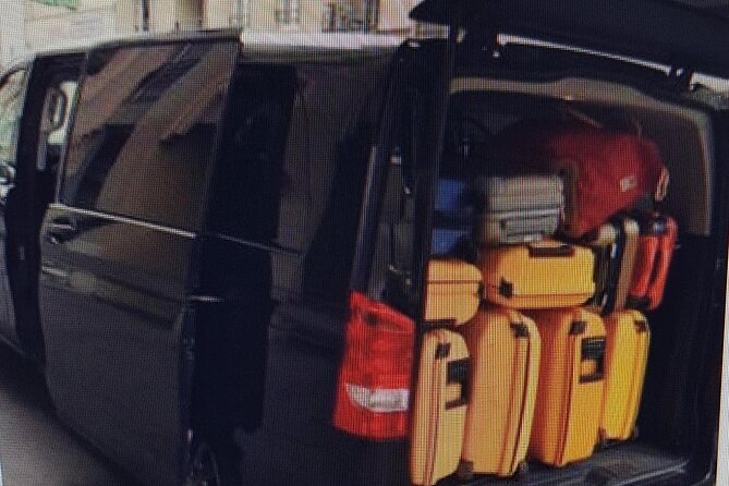 Private Van Transfer from CDG Airport to Paris - Private Door-to-Door Drop-Off in Paris (Not Just a Random Curb)