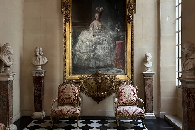 PRIVATE Versailles Palace & Gardens Tour with transfer included - Stop 1: The Palace of Versailles for 2 hours of real context