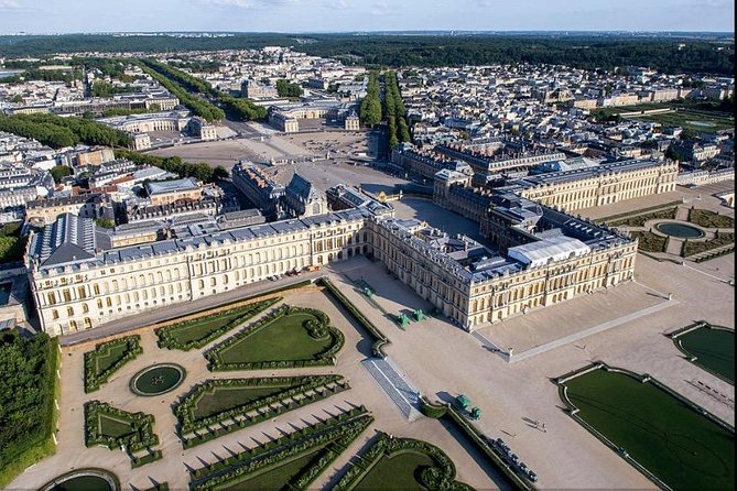 Private Versailles Tour with Guide + Round Trip Transport from Paris - Why This Versailles Day Works When You Have Limited Time