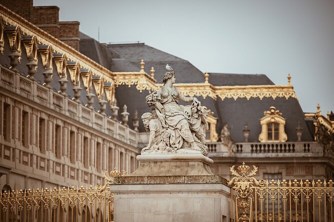 Private Versailles Tour with Guide + Round Trip Transport from Paris - Hall of Mirrors and Louis XIV Rooms: Highlights You’ll Understand