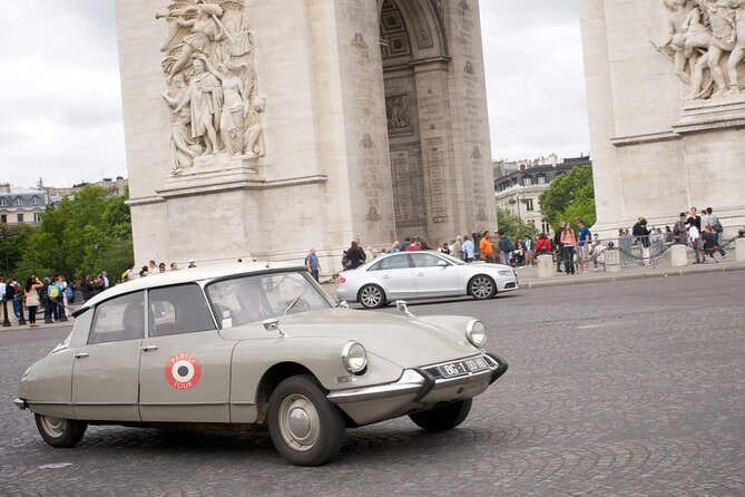Private Vintage Car Tour of Paris in a Citroën DS - 2H - Stop-by-stop: what you’ll see and what to watch for