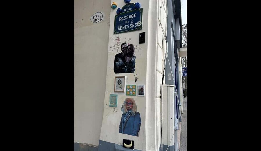 Private Walking Tour of Montmartre and Sacré-Cœur - Optional wine tasting: a slower pause if you want it
