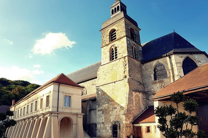Private wine tour to Champagne region from Paris - Abbaye Saint-Pierre d’Hautvillers: DOM Pérignon and the origin story