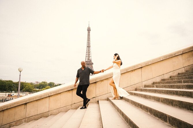 Professional Eiffel Tower Photo Tour with VOGUE Photographer - Why a pro Eiffel Tower shoot beats another round of selfies