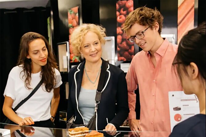 Pure Chocolate Tour in Paris - Irene and the small-group advantage (why max 6 matters)