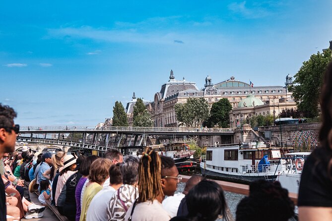 River Seine Sightseeing Boat Tour with Audio Guide - Notre-Dame and Conciergerie Views From the Water