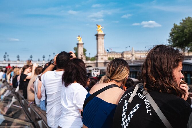 River Seine Sightseeing Boat Tour with Audio Guide - Place de la Concorde: The Wide Square You Can’t Miss