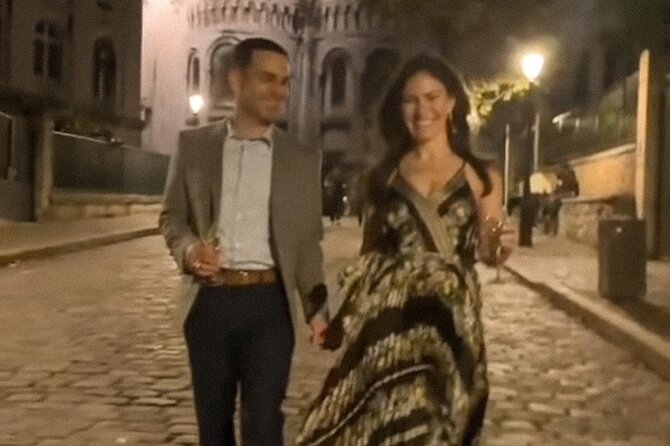 Romantic Tour of Paris in a Vintage Luxury Open-Top French Car - Arc de Triomphe: the moment the route turns ceremonial