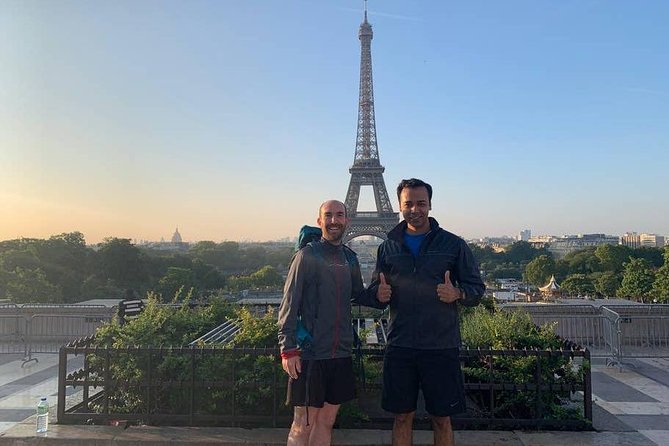 Running in Paris at dawn & see 10 secrets - Stop 2: Louvre Area and the Tuileries Stretch Before the Rush