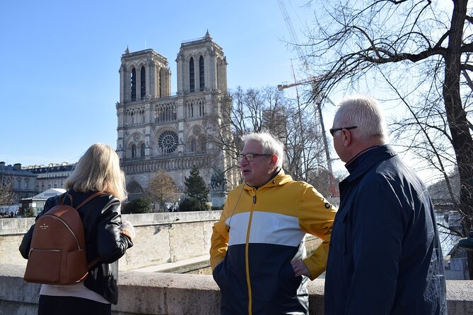 Sainte-Chapelle and Conciergerie Guided Tour with Ticket in Paris - Timed entry that saves your Paris afternoon
