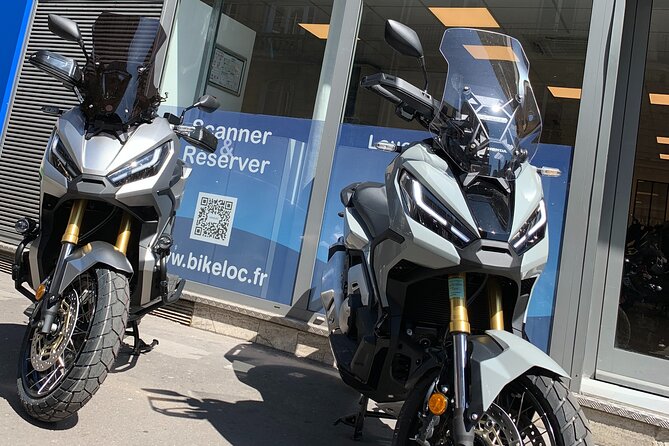 Scooter rental X-ADV Honda 2023 (A2 license) Paris - Where you meet Bikeloc: 2 Rue Michel Chasles pick-up reality