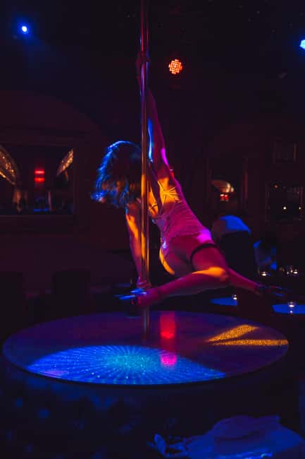 Secret Square Paris : Parisian Strip-Tease Cabaret Ticket - Red velvet seating and cocktails: the lounge part of the evening