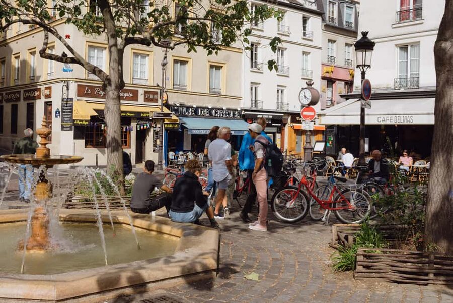 Secrets of Paris Bike Tour in English or Dutch - Should You Book the Secrets of Paris Bike Tour?