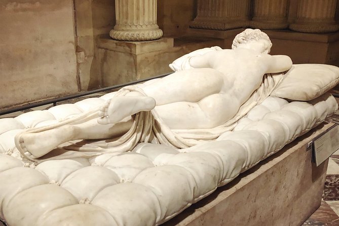 Secrets & Scandals of the Louvre - Limited to 6 Guests - Inside the Louvre: What 2.5 Hours Looks Like on the Ground