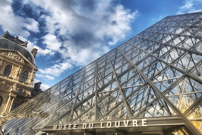 Secrets & Scandals of the Louvre - Limited to 6 Guests - “Secrets & Scandals” Storytelling: How You’ll Experience the Louvre