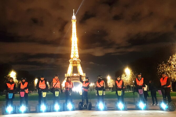 Segway by night ! Illuminated Paris - Stop 2: Invalides and the Classic Paris Courtyard Feel