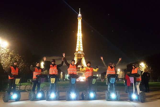 Segway by night ! Illuminated Paris - Stops 3 and 4: Grand Palais and Petit Palais Lights