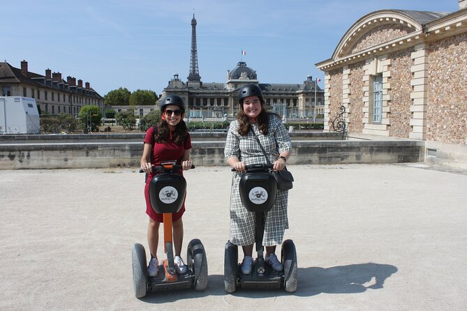 Segway tour Capital sites - Eiffel Tower finish: the last stop hits harder when you’re moving