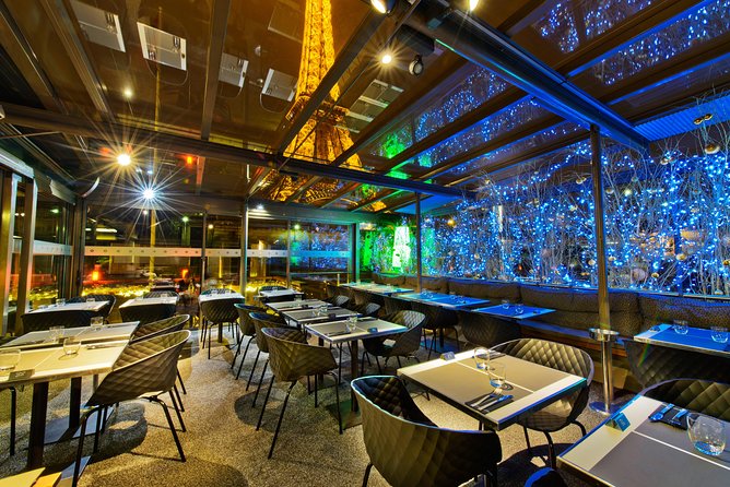 Seine River Sightseeing Cruise and Dinner at Le Bistro Parisien - Seine River cruise route: how to spot the landmarks during a 1-hour ride