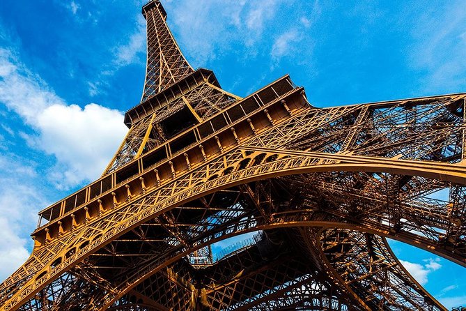 Self-Guided Audio Tour -The Eiffel Tower, Exterior - Why an Eiffel Tower exterior audio tour makes sense