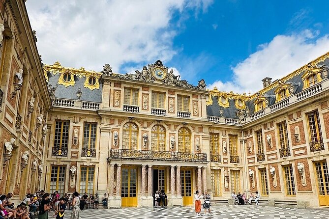 Self-Guided Tour to the Versailles with Timed Entry Ticket - Hall of Mirrors timing: don’t get trapped in the photo queue