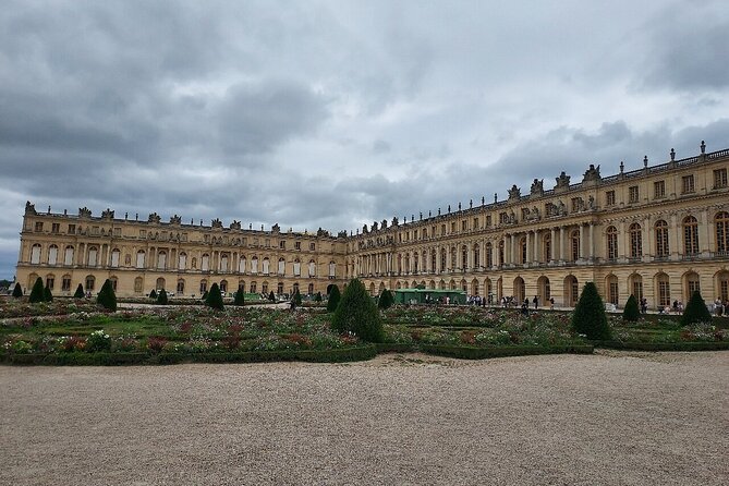 Self-Guided Tour to the Versailles with Timed Entry Ticket - Gardens and the Trianon Estate: where the 800 hectares pays off