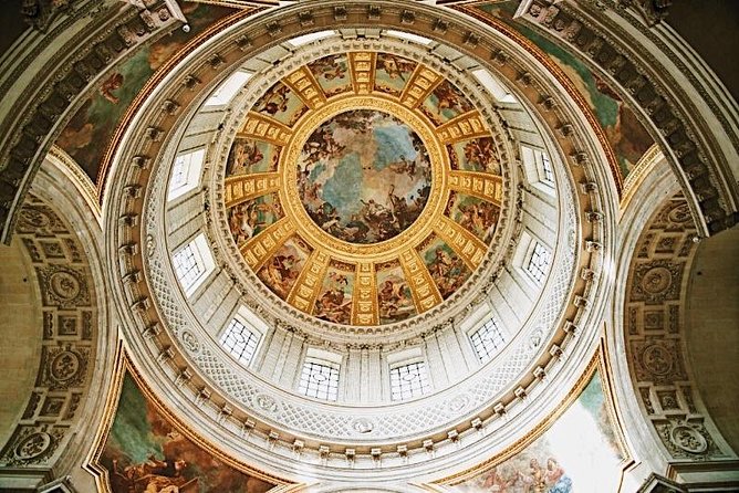 Skip-the-line Invalides Dome Louis XIV & Napoleon Tour - Semi-Private 8ppl Max - Les Invalides in 2 hours: why this tour works