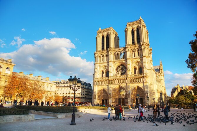 Skip-the-line Notre-Dame Cathedral, Louvre, Paris City Tour - Price and value: what $48 buys you, and what it doesn’t