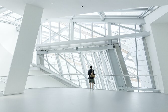 Skip-the-line Ticket Premium Access to Fondation Louis Vuitton - Fondation Louis Vuitton and Gehry’s Glass Skin: What You’re Paying For